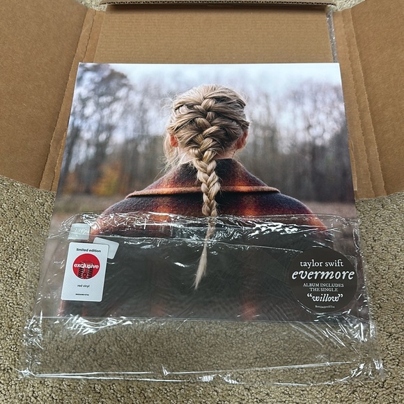 Taylor Swift Evermore Vinyl Target exclusive. new!! - Picture 1 of 2